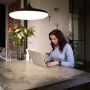 TAKLAMPE PHILIPS HUE CHER SVART